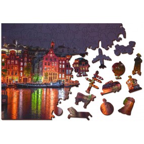 Wooden City Amsterdam by night l.300