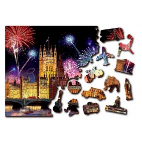 Wooden City London by night 300XL