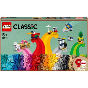 LEGO CLASSIC - 11021 90 Jaar Spelen